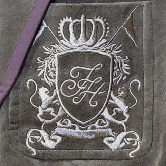 Tommy Hilfiger Green Monogrammed Velvet Blazer with Navy Trim Size 4 - Picture 2 of 8